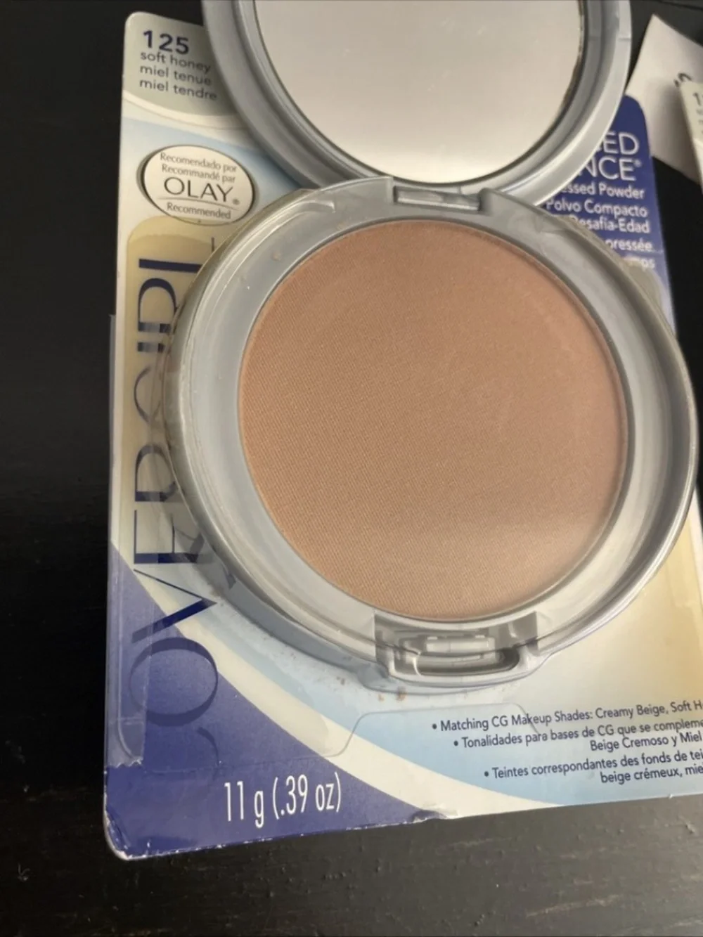 Covergirl Advanced Radiance Age Defying Pressed Powder, 125 Soft Honey x2